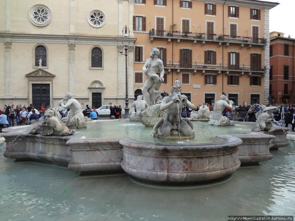 Roma: путешествие от piazza Trevi до piazza di San Pietro Рим, Италия