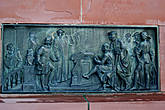 Барельефы на памятнике (1870)