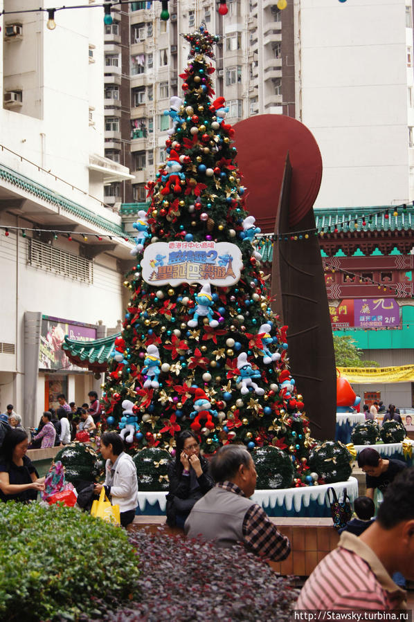 17 ноября, город готов к празднику Гонконг