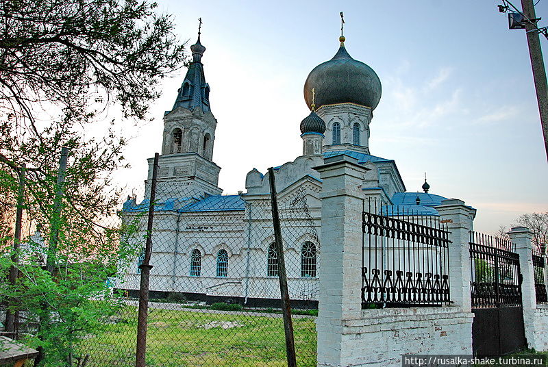 Храм в хуторе Сусат Семикаракорск, Россия