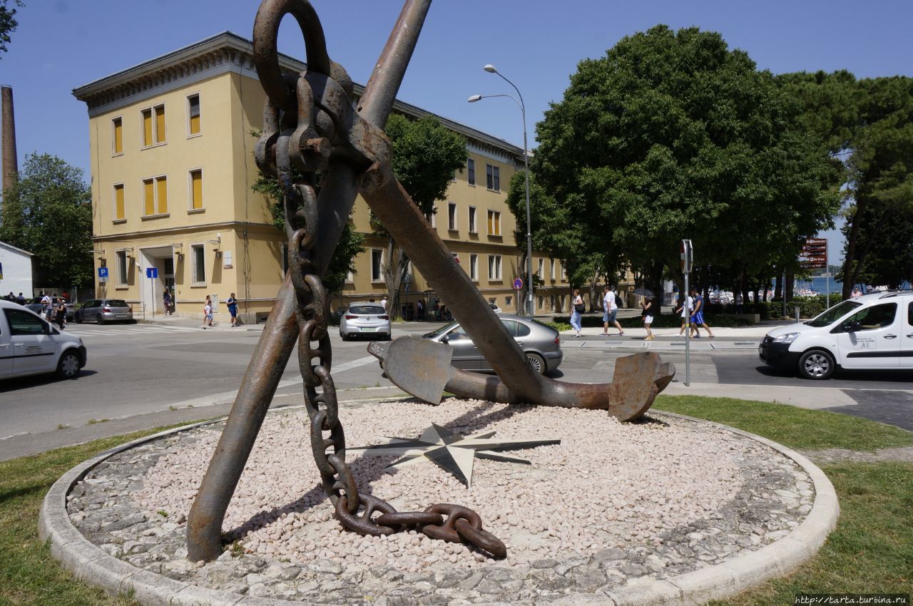 Пула 10 лет спустя Пула, Хорватия