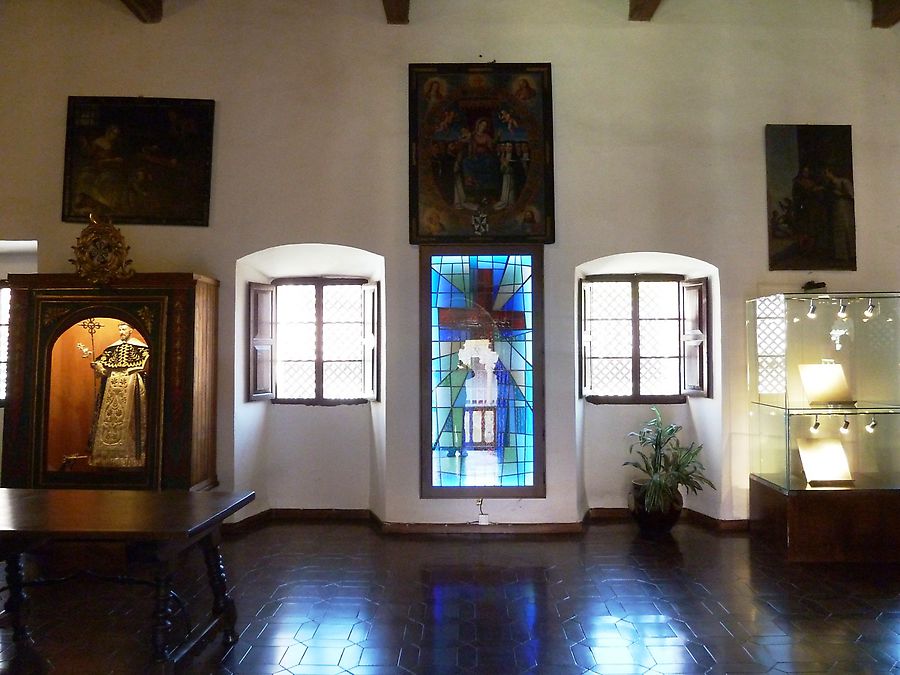 Женский монастырь Лас-Дуэньяс Саламанка, Испания