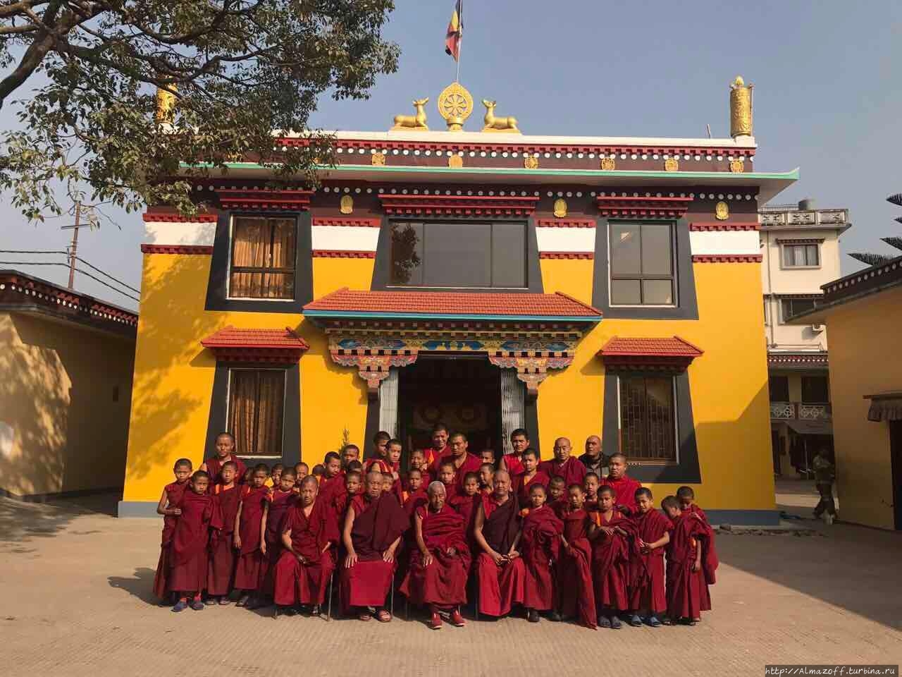 Монастырь Пелгье Линг в Катманду