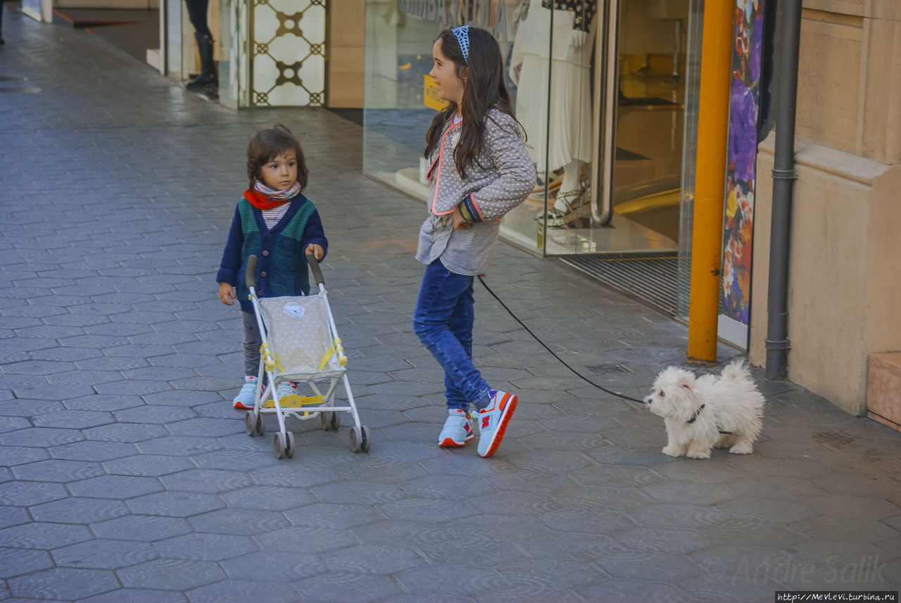 Апрельская Барселона Барселона, Испания
