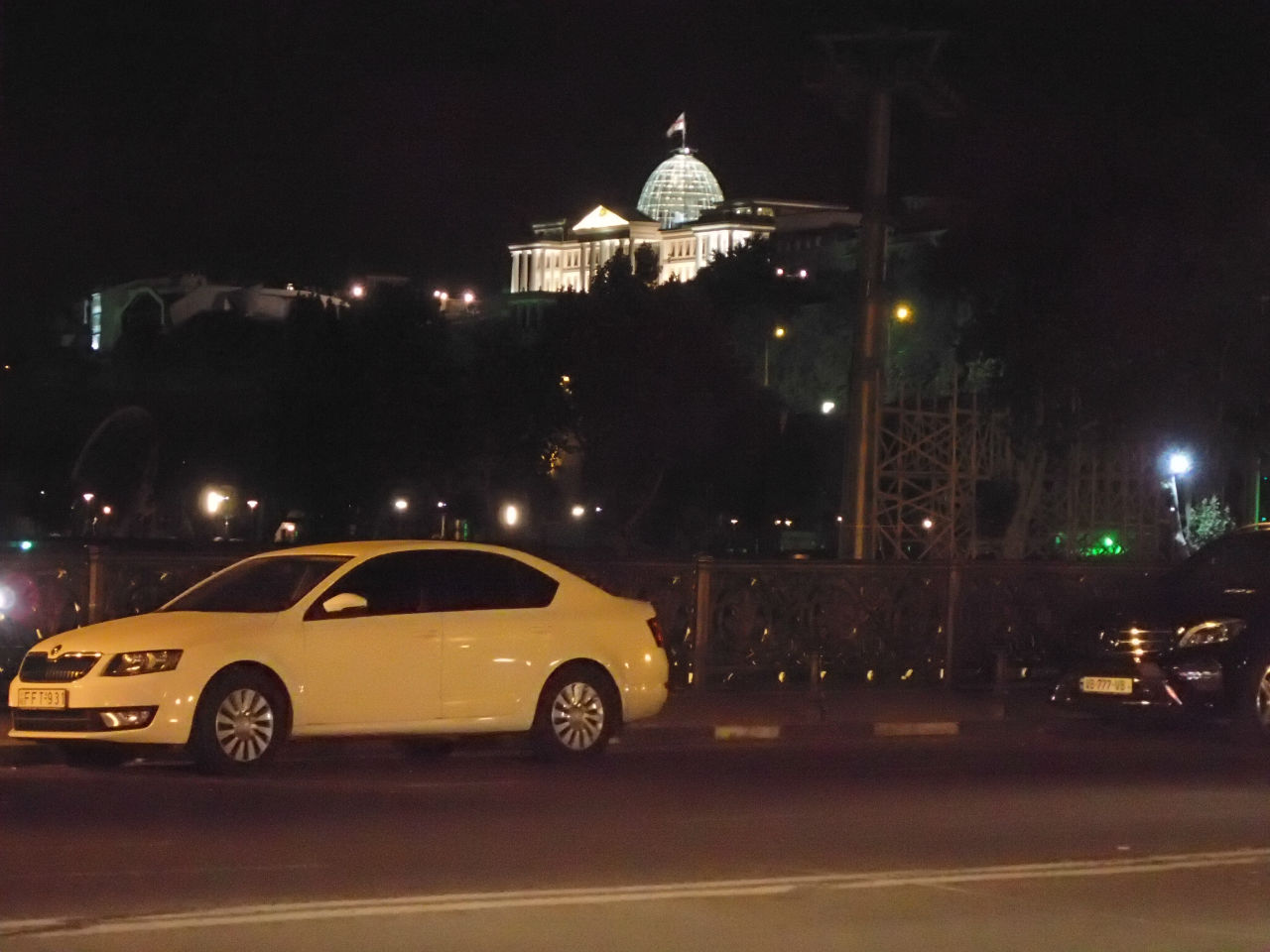 Тбилиси ночью и днём. Первое знакомство с древним городом Тбилиси, Грузия