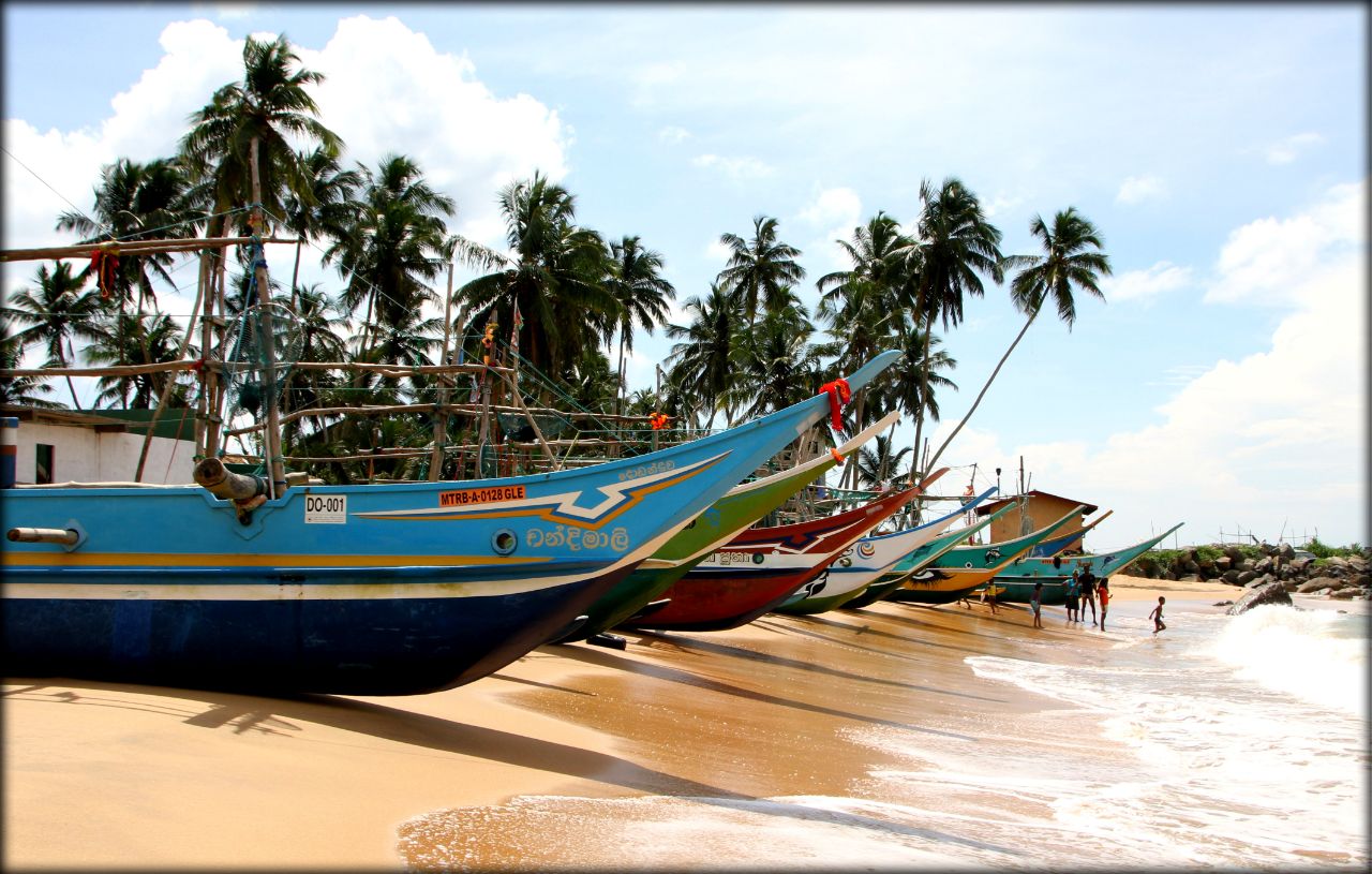 Пляжные зарисовки — Шри-Ланка Хиккадува, Шри-Ланка
