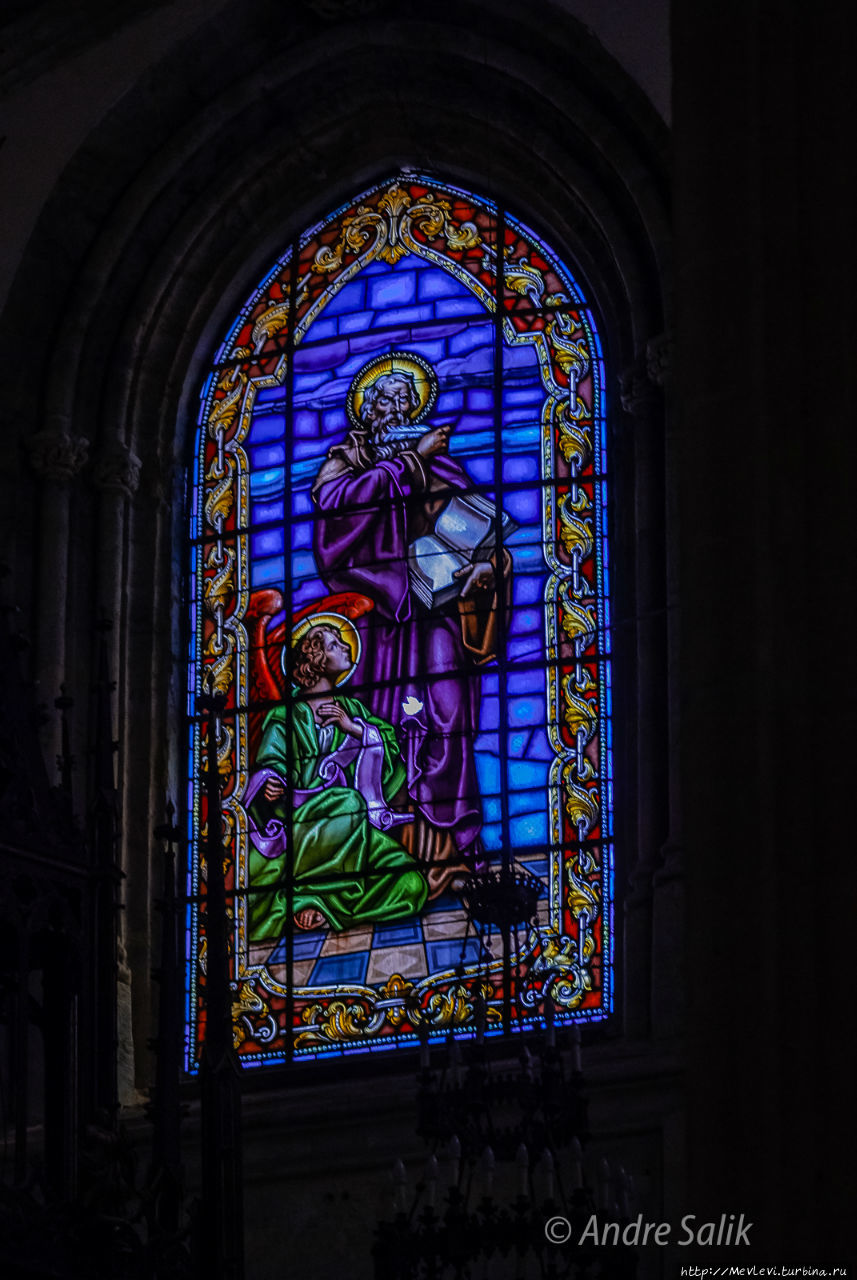 Церковь Св Матео / Iglesia De San Mateo