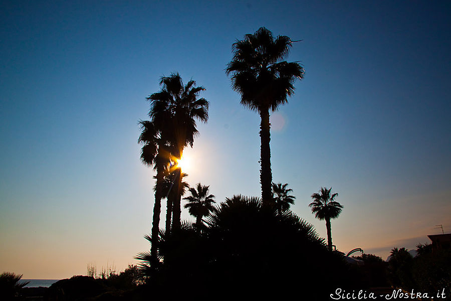 Закат близ Палермо