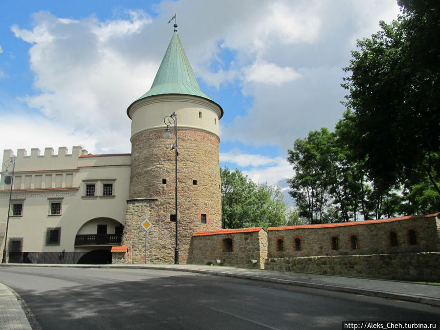 Башня Раджецка Беч, Польша