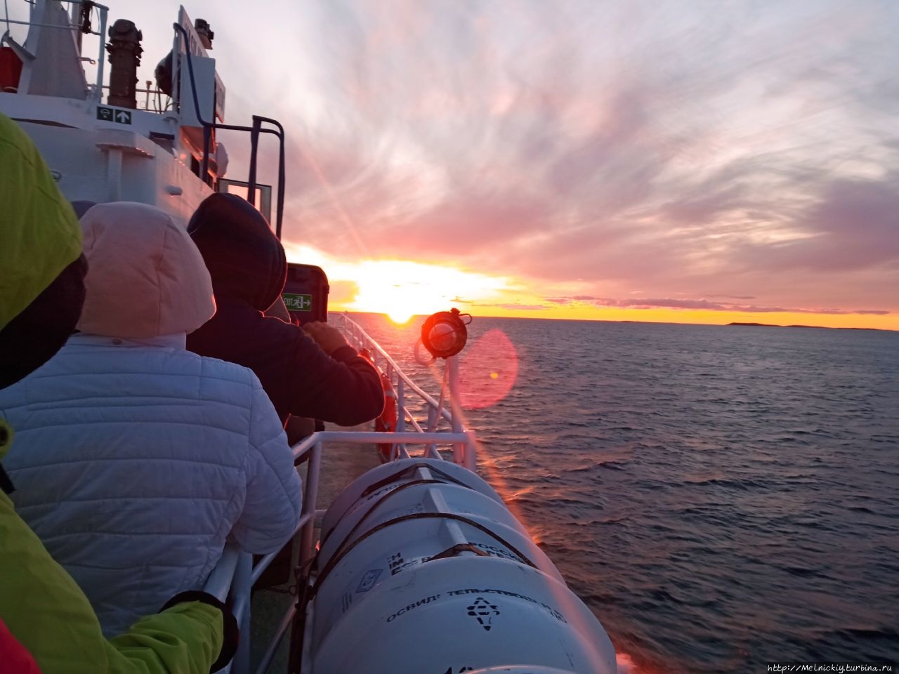 Закат на Белом море Рабочеостровск, Россия