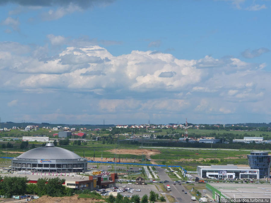 Растёт город. Всё ближе к облакам. Красноярск, Россия