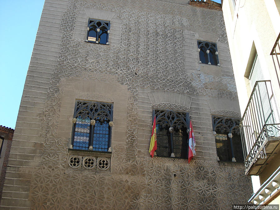 Дворец Конде Альпуэнте. Сеговия, Испания