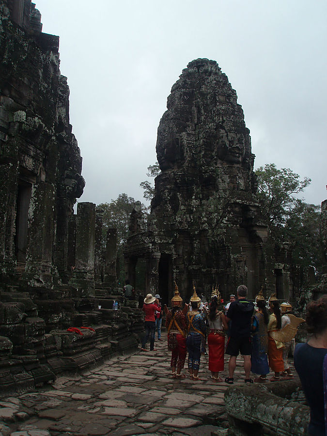Байон. Божественные лики древности Ангкор (столица государства кхмеров), Камбоджа