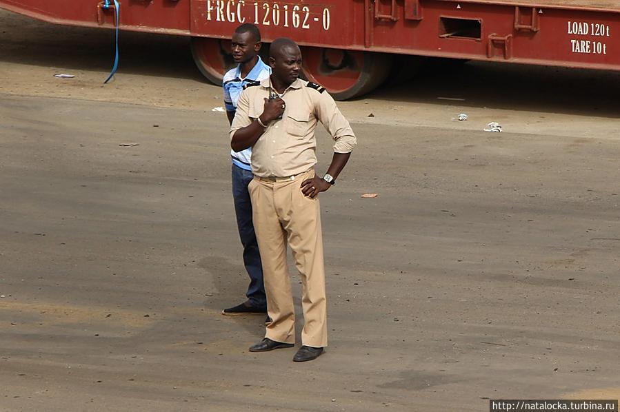 Барк Седов. Как встречают корабли... Дакар, Сенегал