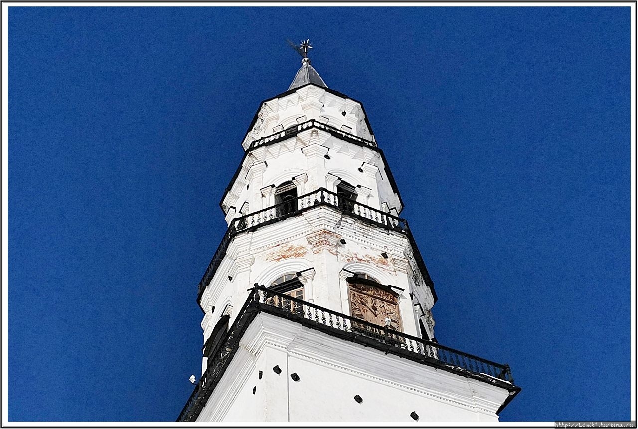 Невьянская (падающая) башня Невьянск, Россия