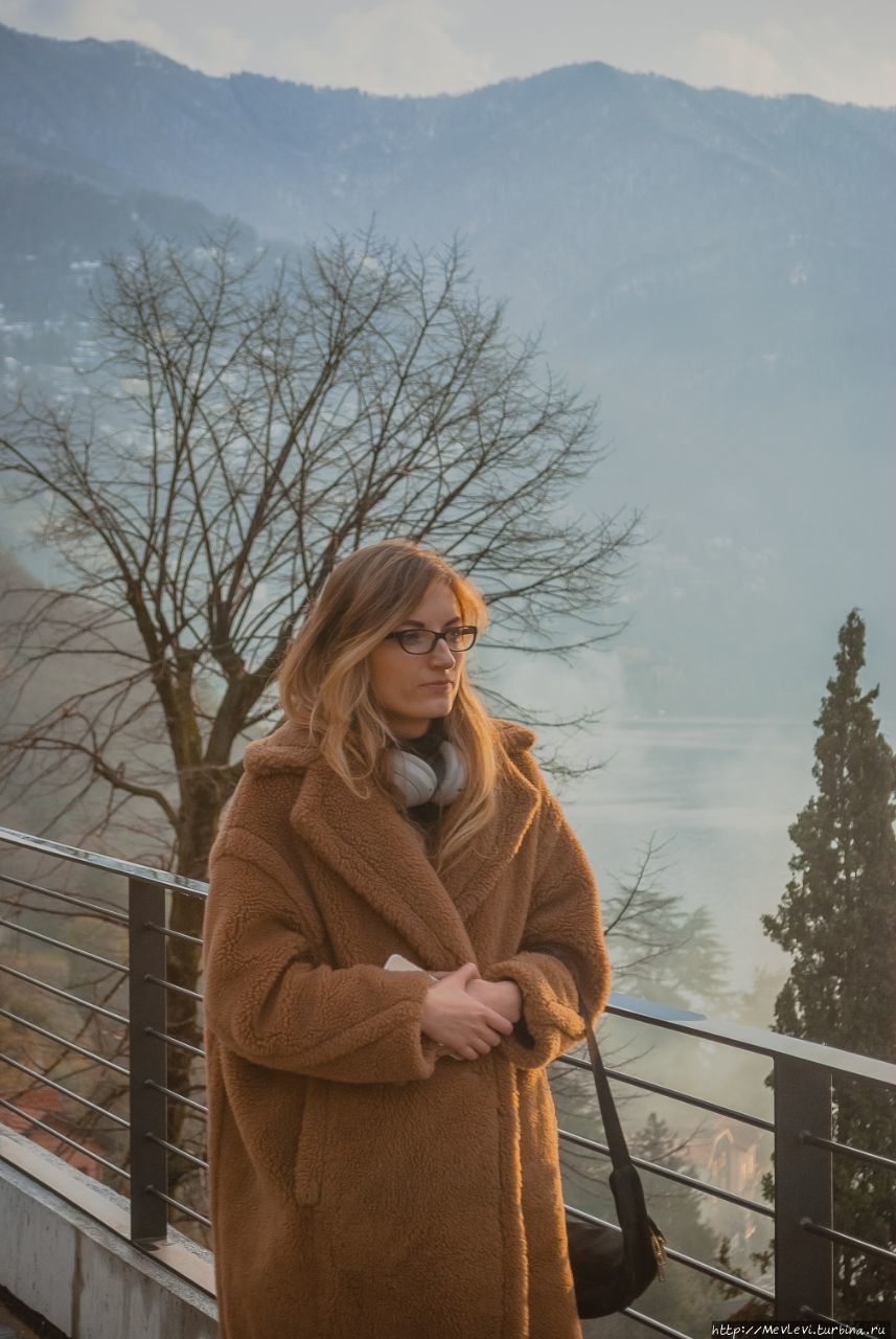 Зима на Комо Комо, Италия