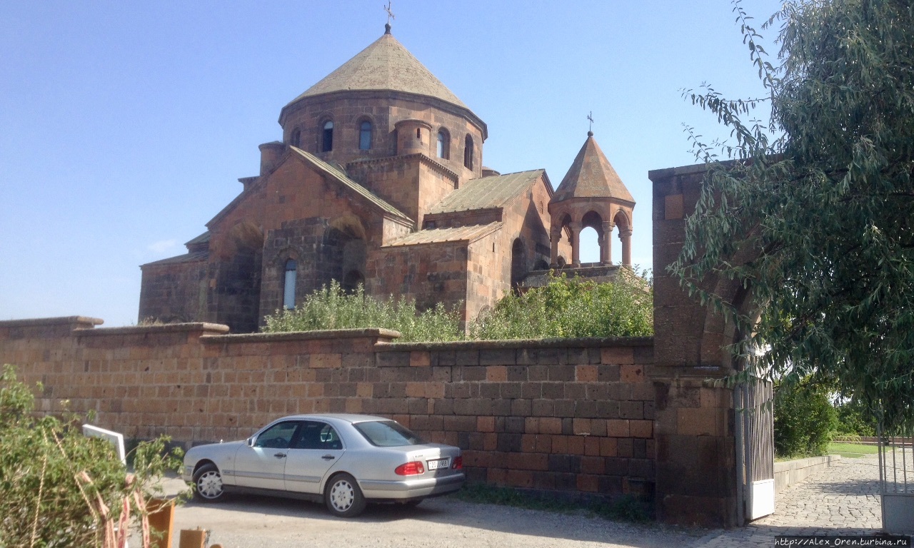 Церковь Св. Рипсиме Вагаршапат, Армения