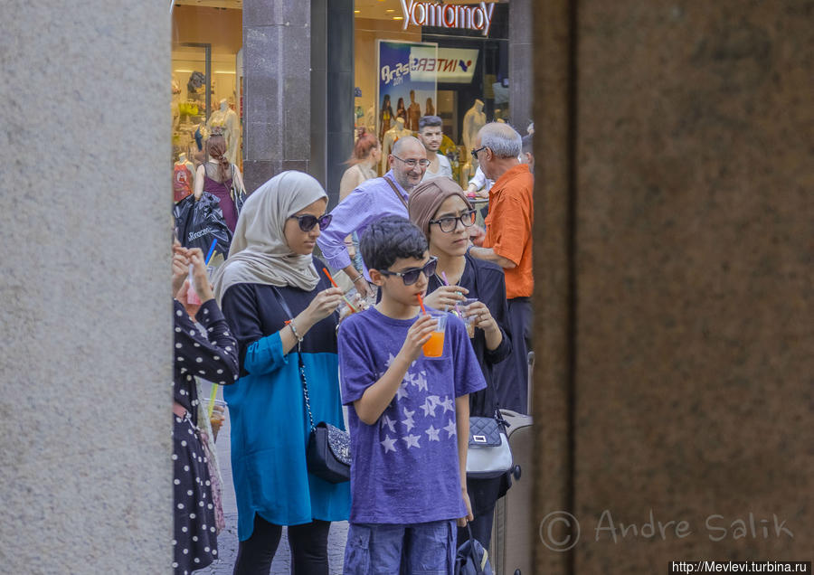 Вокруг Дуомо Милан, Италия