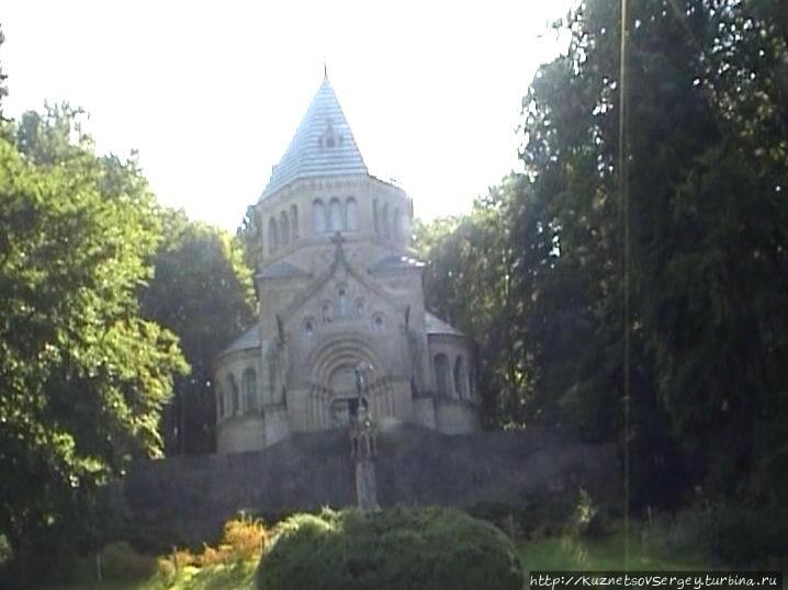 Берг-ам-Штарнбергер Зее Берг, Германия