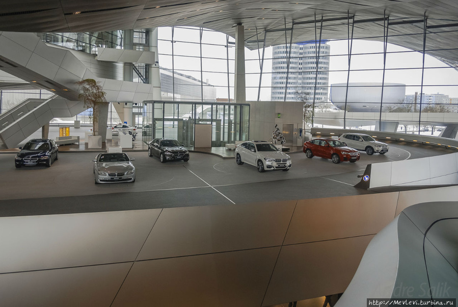 Мир БМВ Мюнхен, Германия