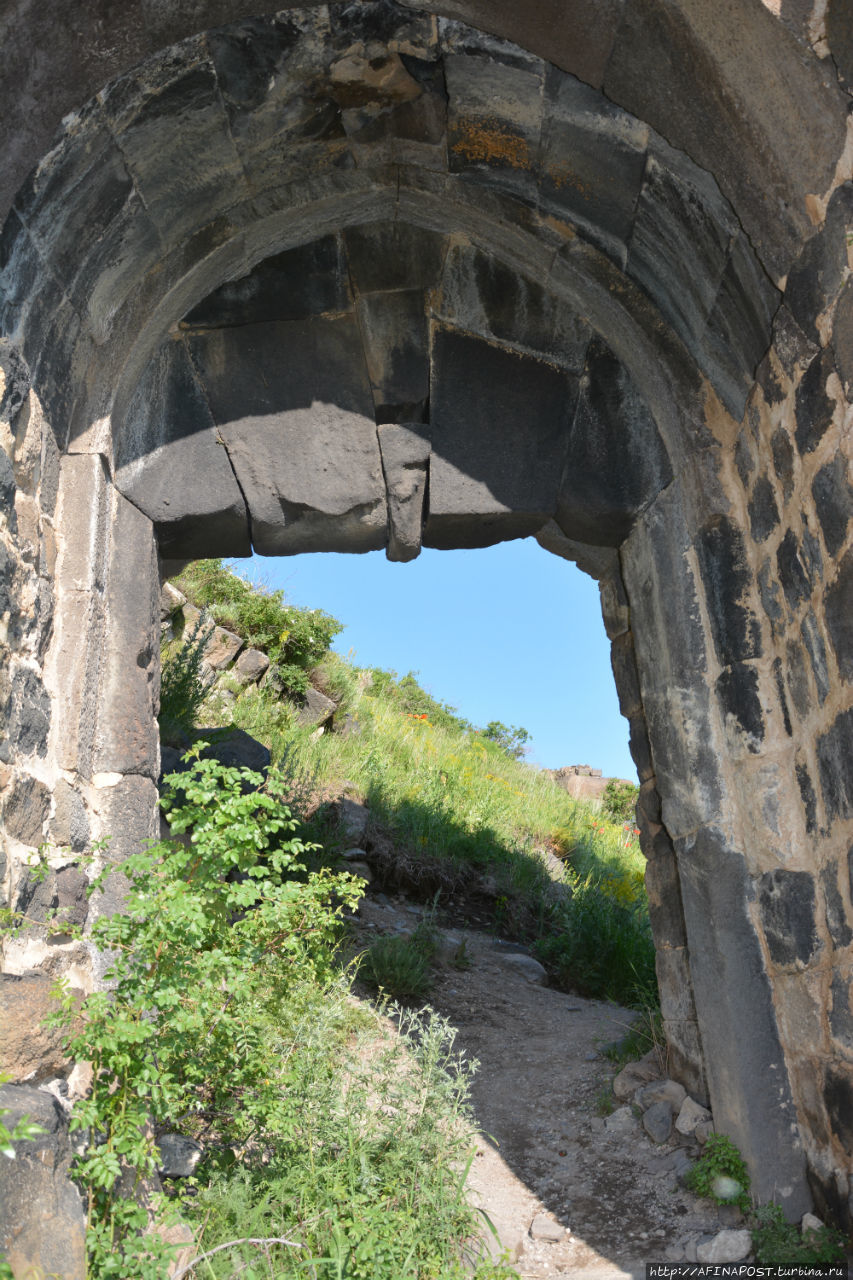 Крепость Амберд с французским шармом Амберд, Армения