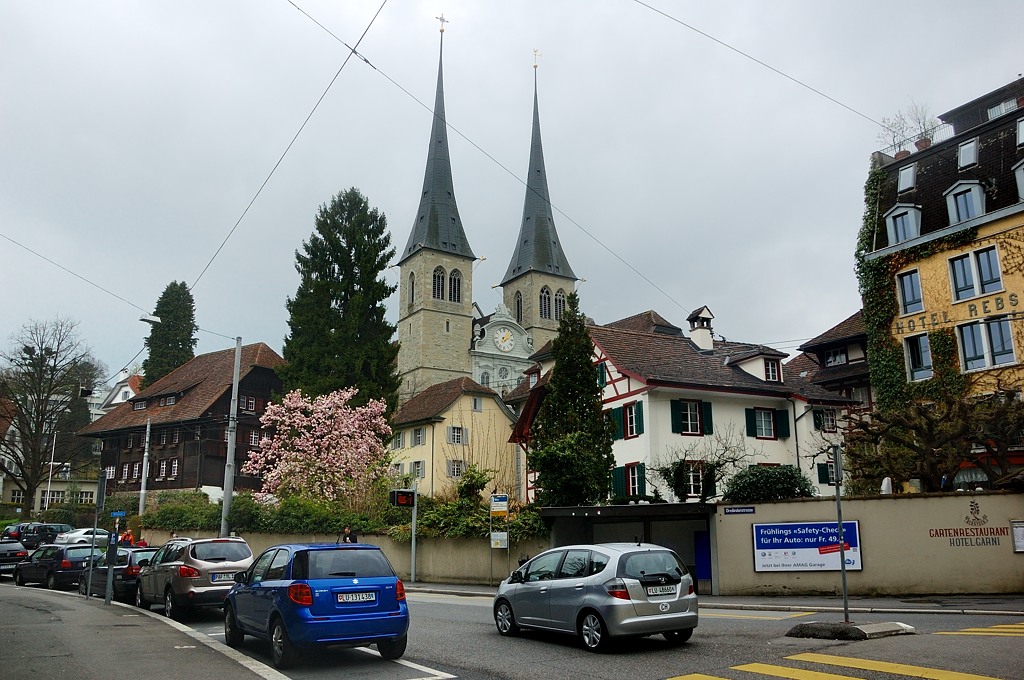Ж Люцерн, Швейцария