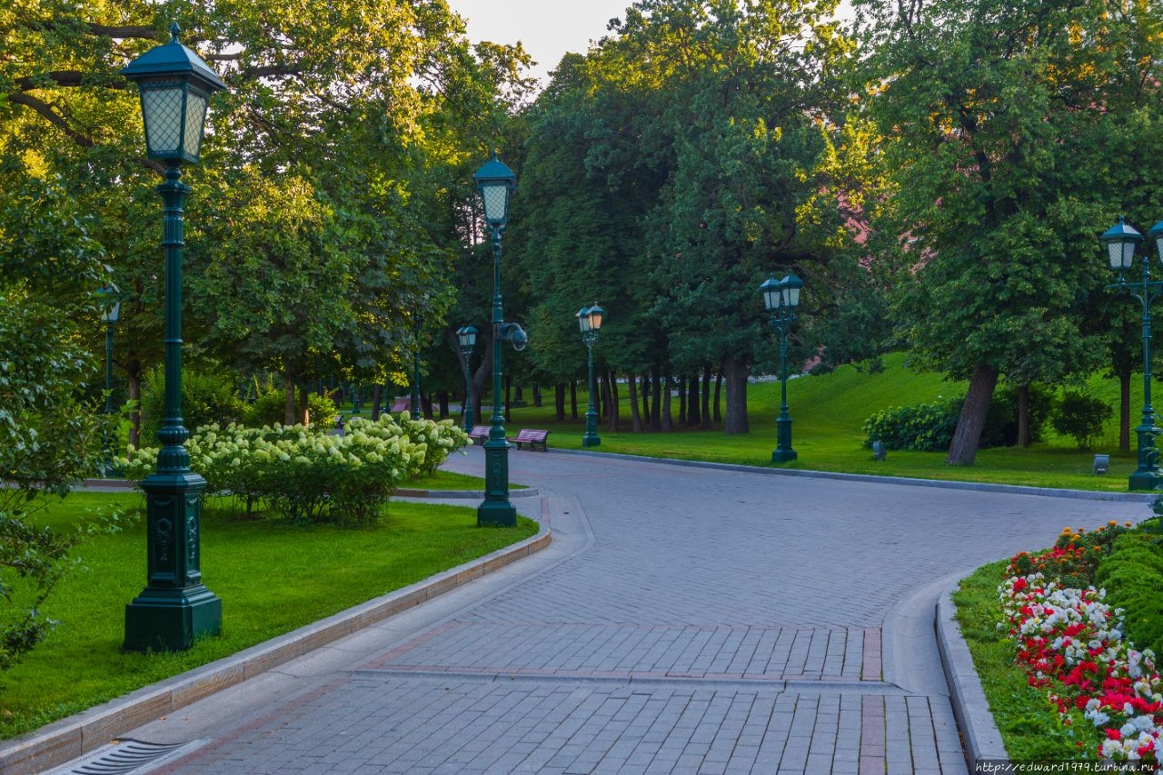 Прогулка по утренней Москве Москва, Россия