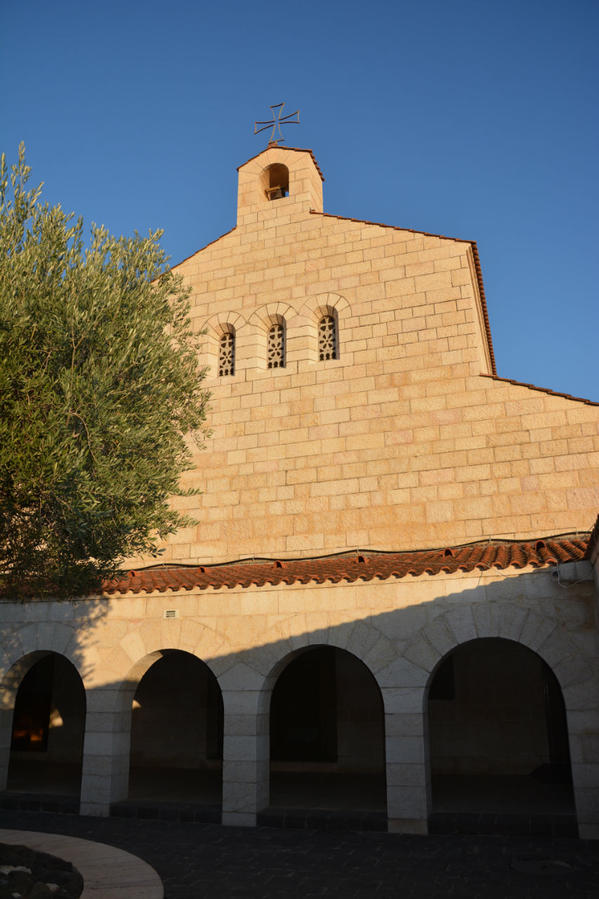 Табха. Церковь Умножения Хлебов и Рыб Табха (Нагорная Проповедь), Израиль