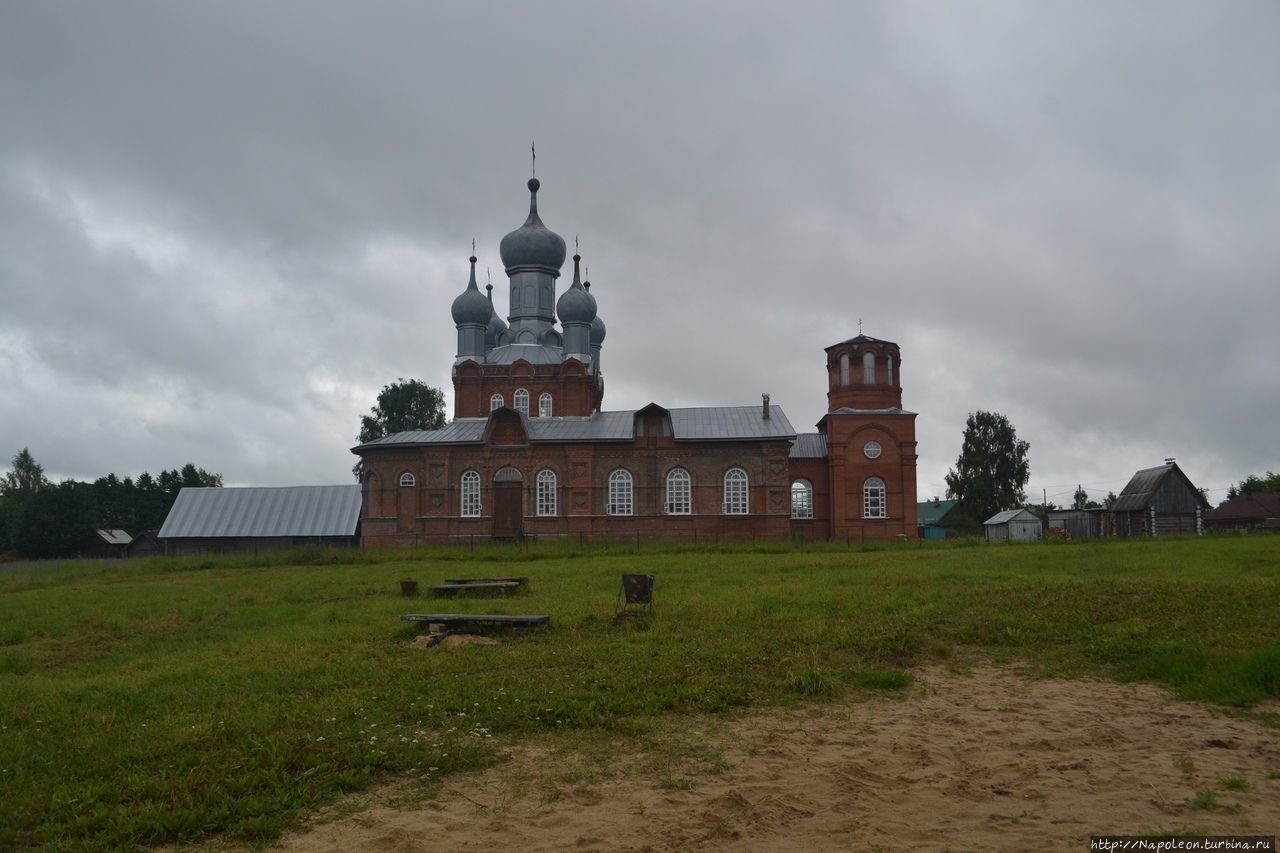 Церковь Флора и Лавра Табашино, Россия