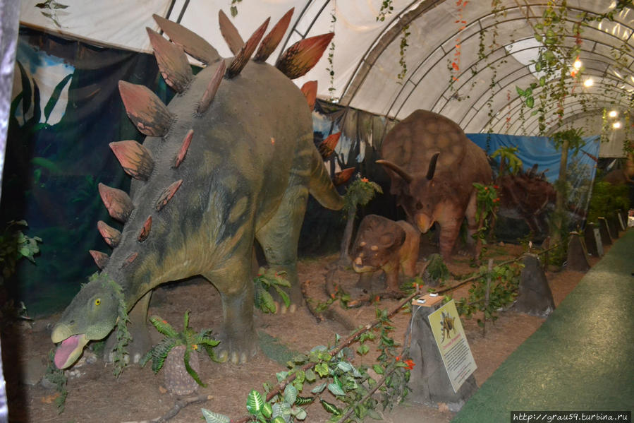 Выставка динозавров Алушта, Россия