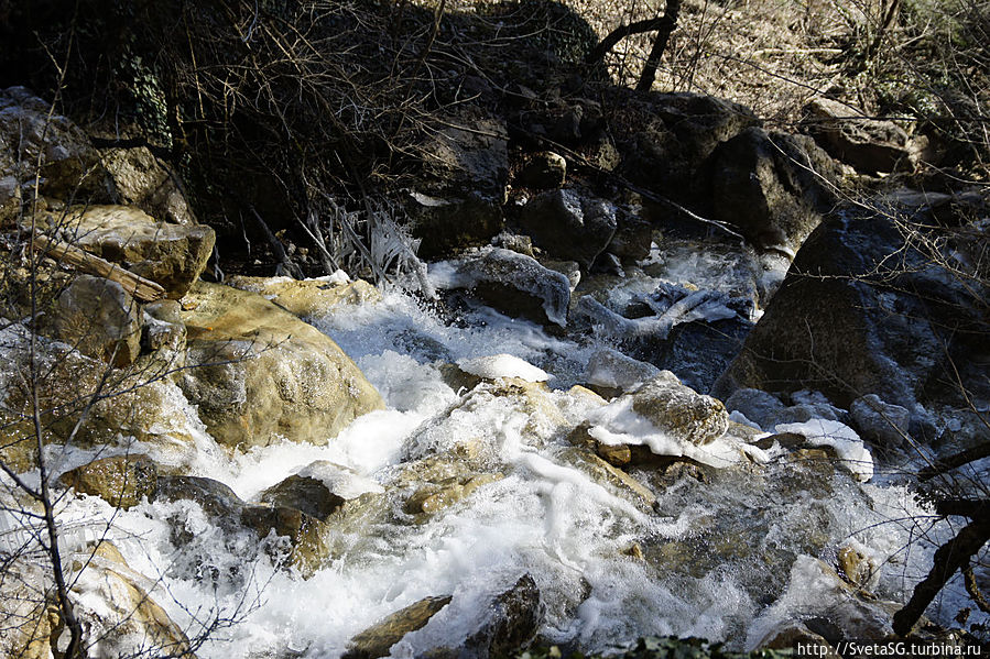 Водопад Учан-Су в марте — мороз и солнце Республика Крым, Россия
