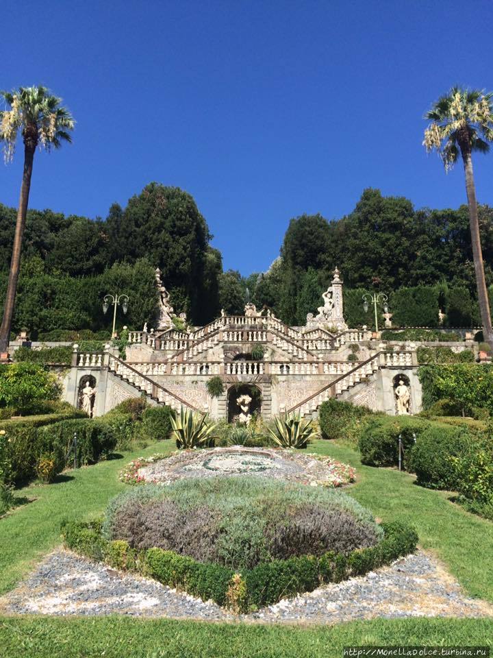 Дворец и ботанический сад Villa Garzoni di Collodi