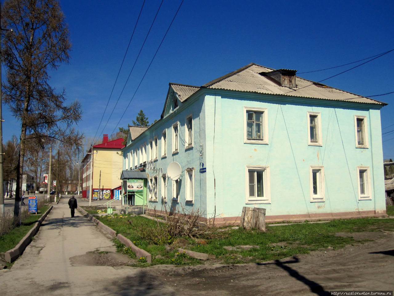Ул.Куйбышева — центральная улица поселка. Яшкино, Россия