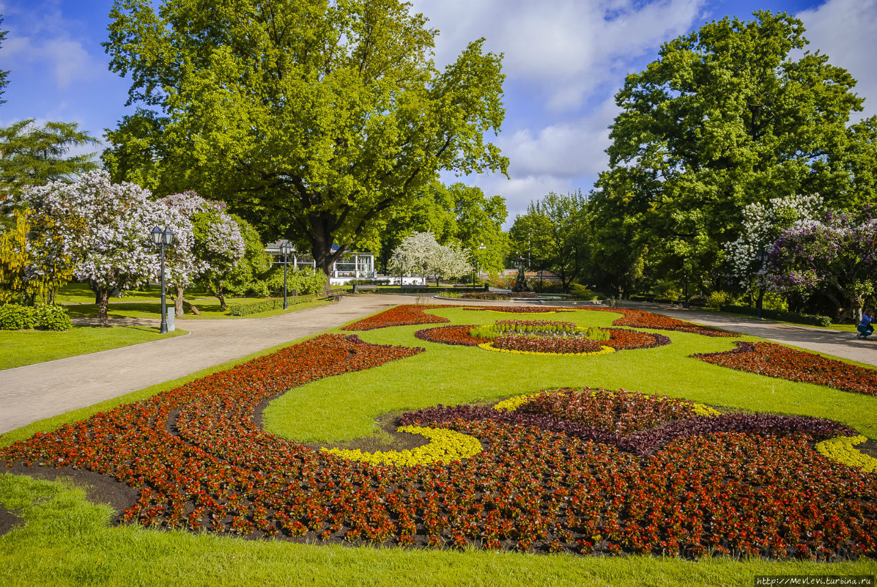 В воскресенье у Оперного Рига, Латвия