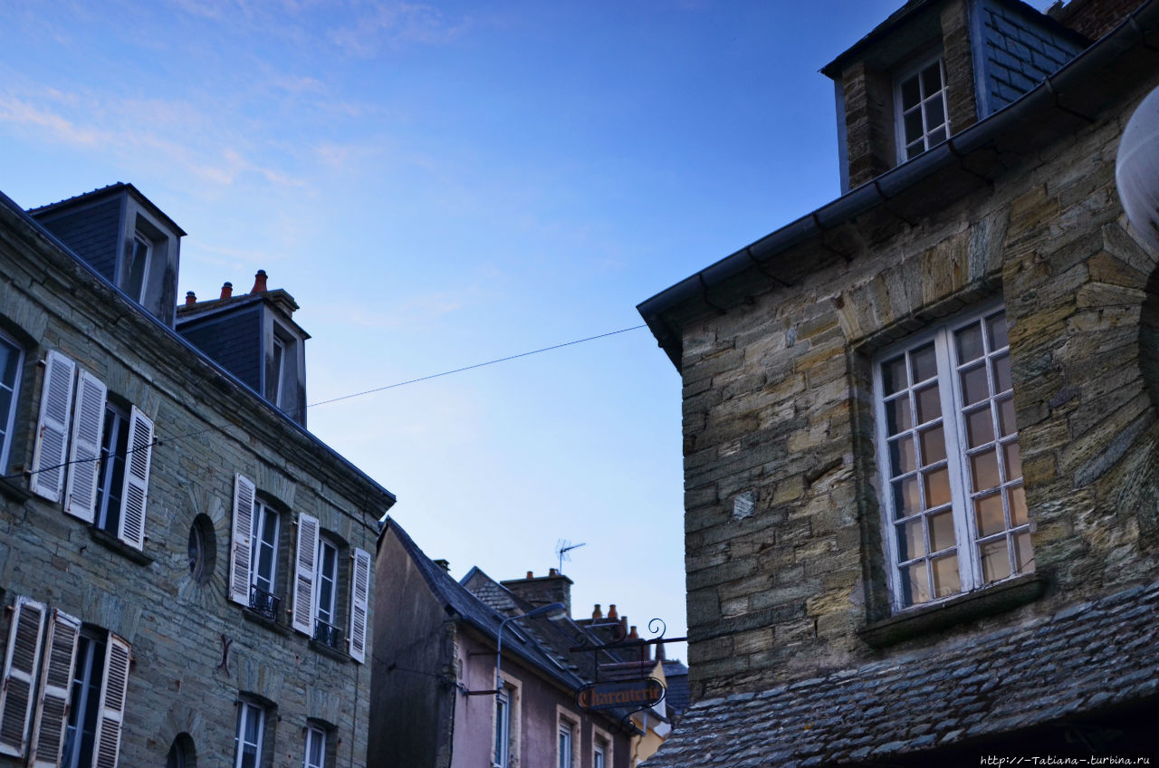 Сумеречный дижестив Шербур-Октевиль, Франция