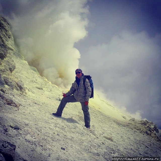 Восхождение на самый высокий вулкан Азии Гора Дамаванд (5,609м), Иран