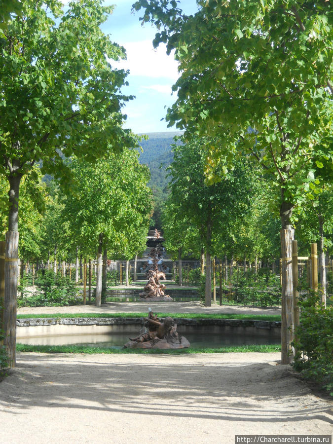 Загородная резиденция испанских королей Ла-Гранха-Де-Сан-Ильдефонсо, Испания