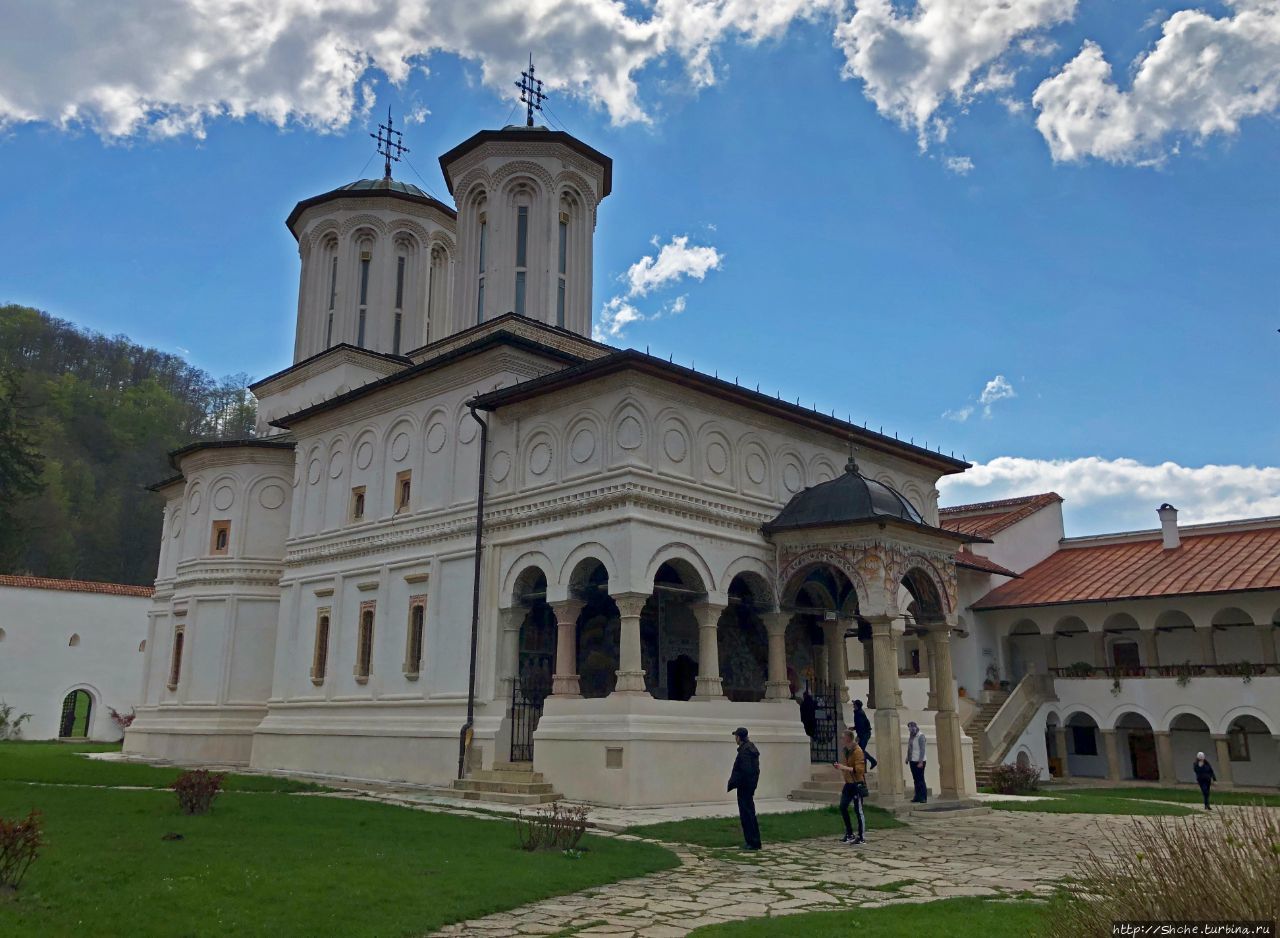 Стильный монастырь конца 17 века в Хорезу ( ЮНЕСКО №597 )