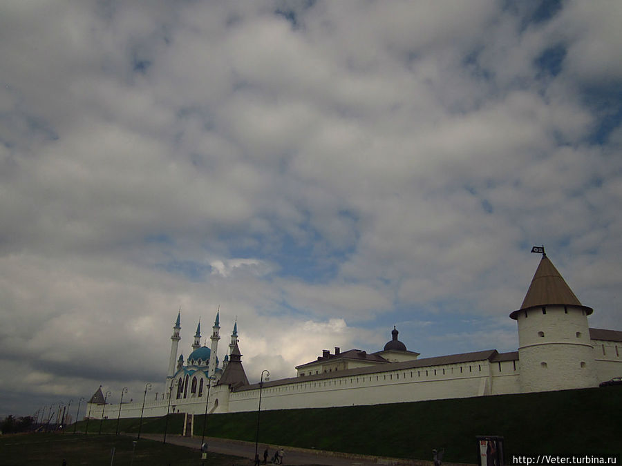 Собственно, главная гордость Казани: Казанский кремль!