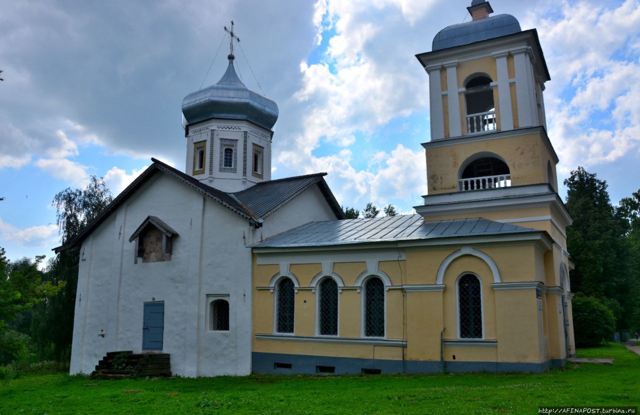 Церковь Троицы Живоначальной в Ямской слободе Великий Новгород, Россия