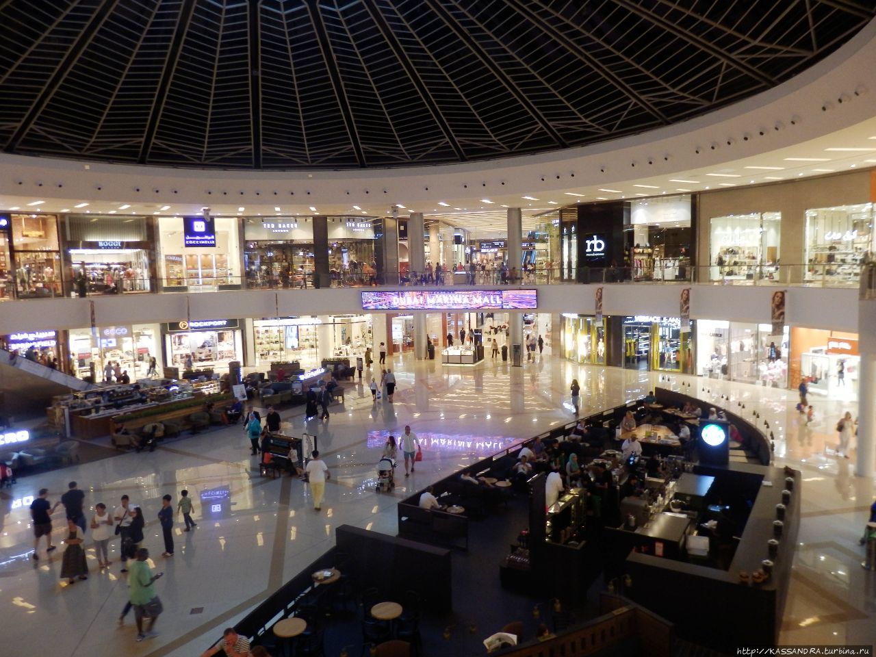 Новогодний шоппинг в Эмиратах. Марина Молл Дубай Дубай, ОАЭ