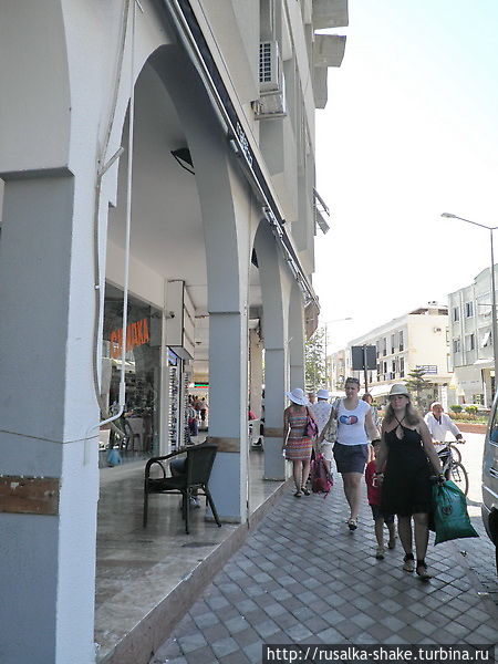 Бульвар Ататюрка Кемер, Турция