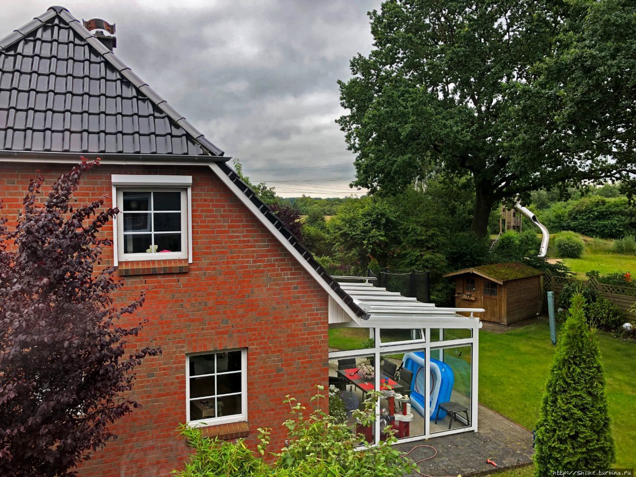 вид из окна Хенштедт-Ульцбург, Германия вид из окна Хенштедт-Ульцбург, Германия