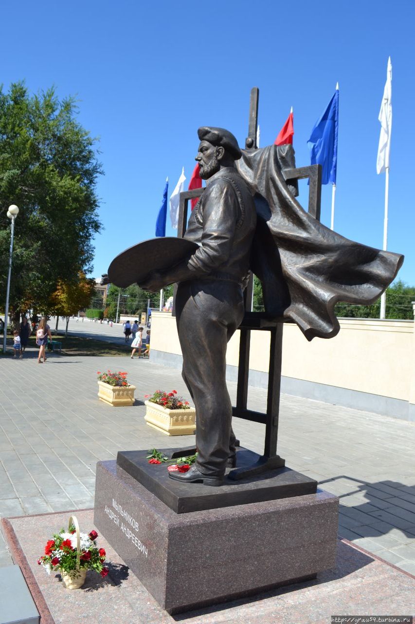 Памятник А.А. Мыльникову Энгельс, Россия