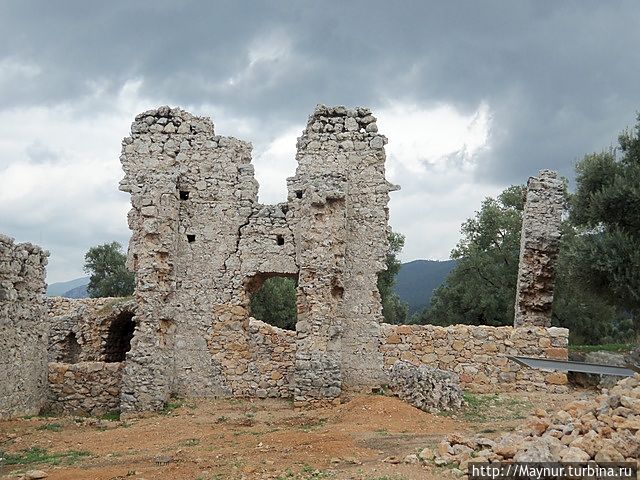 Развалины столицы ментешских беев Милас, Турция