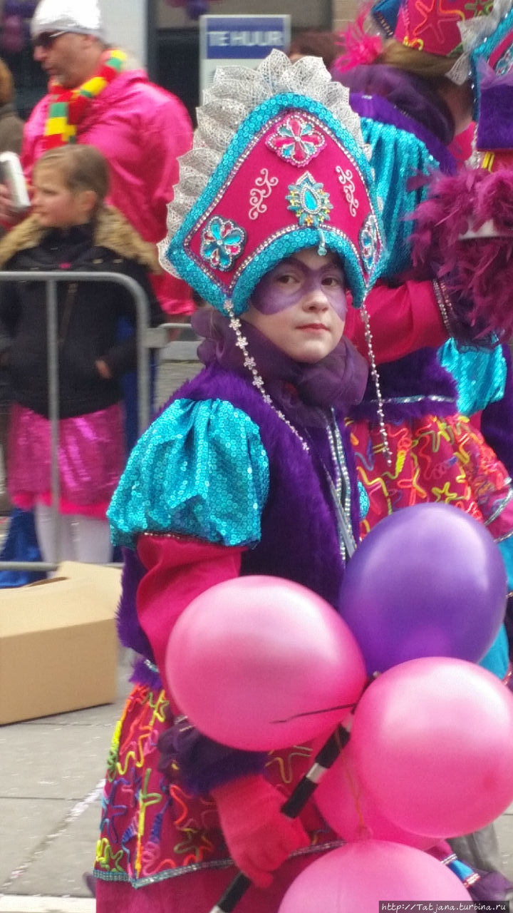 Продолжаем карнавальный репортаж из Голландии Херлен, Нидерланды