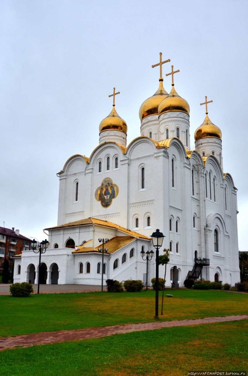 Брянский кафедральный Троицкий собор Брянск, Россия
