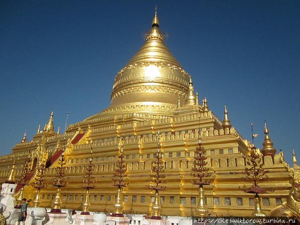 Shwezigon Pagoda Баган, Мьянма