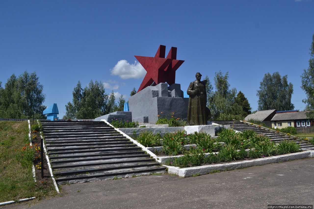 Памятник Петру I Пильна, Россия