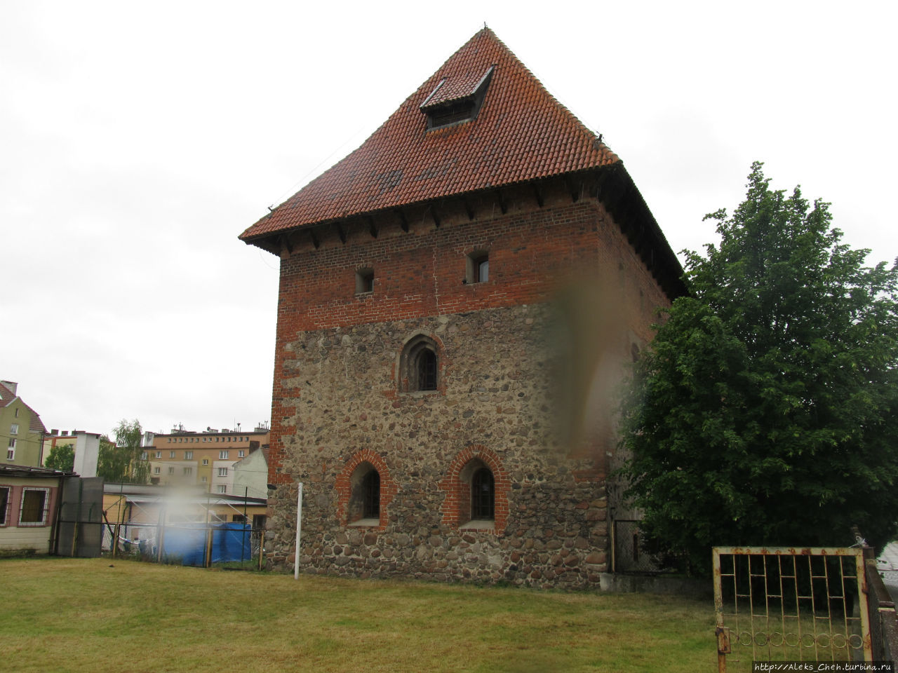 Здание бывшего монастыря Нидзица, Польша